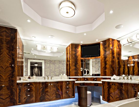 https://www.exquisitecabinets.com/wordpress/wp-content/uploads/2019/11/bathroom-570x440.jpg